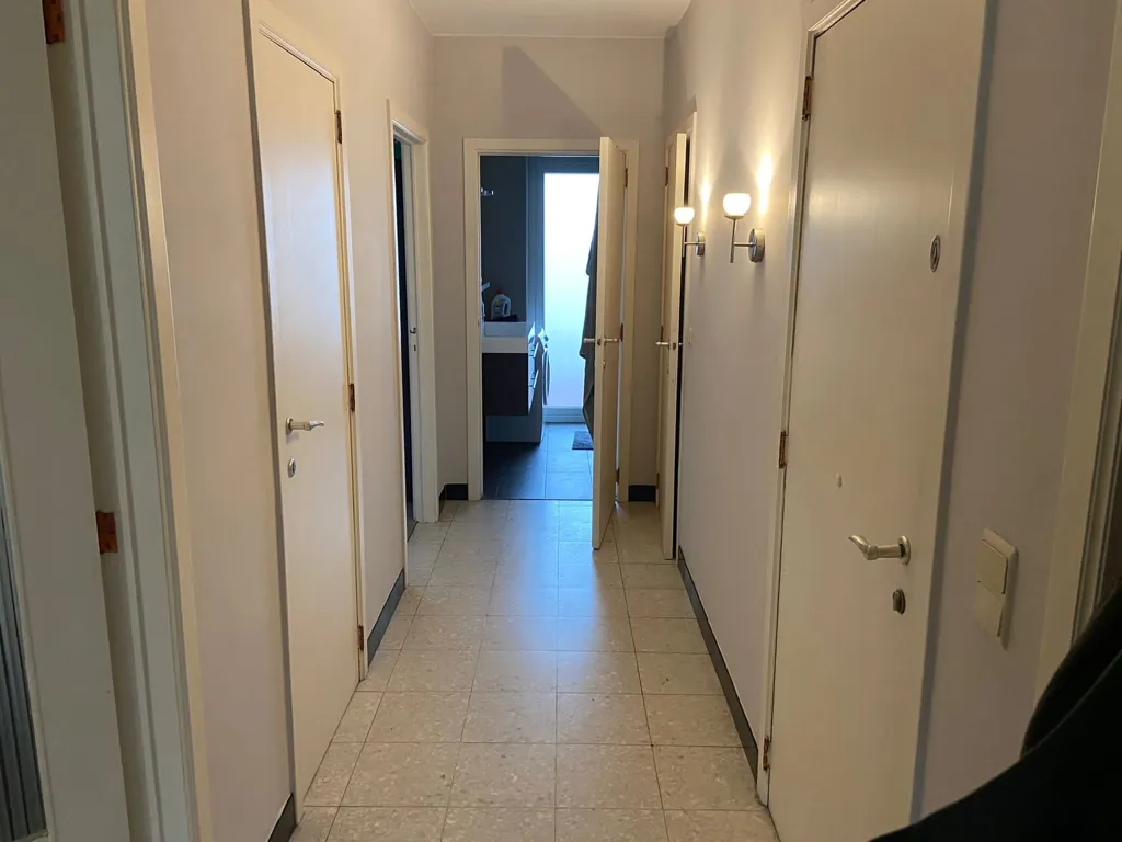 Esik - 1-Bedroom Apartment with Terrace in Forest