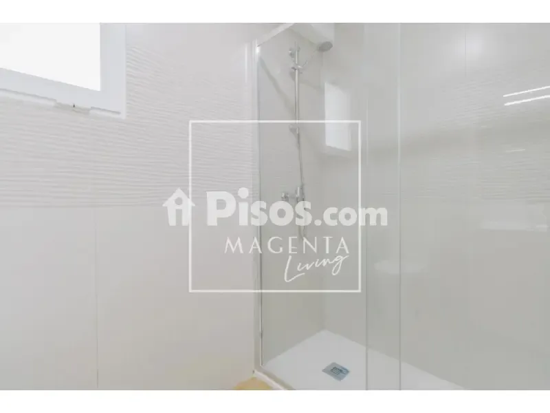 Vannitoad - Bright Studio with Balcony in Murillo Street