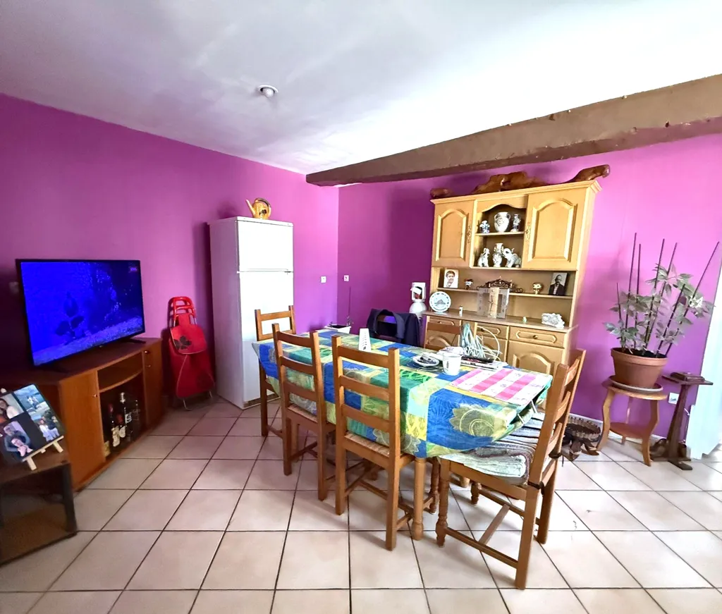 Söögituba - T2 Apartment with Courtyard in Rouen