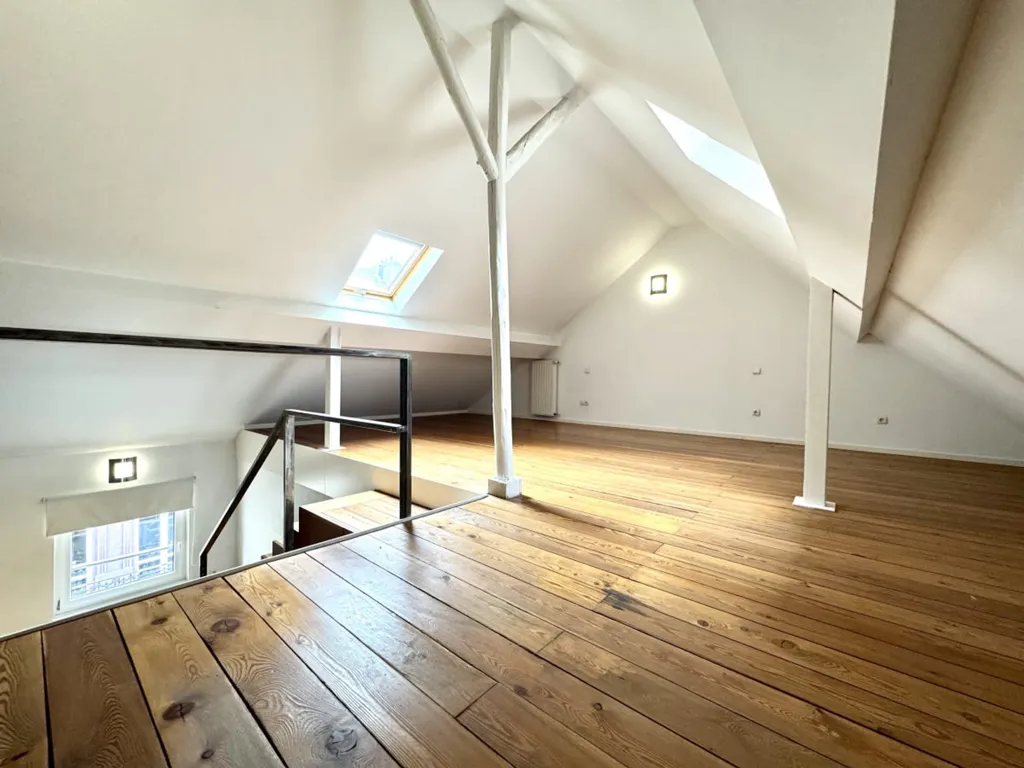 Stanze - Triplex with Terrace in Ixelles, Brussels