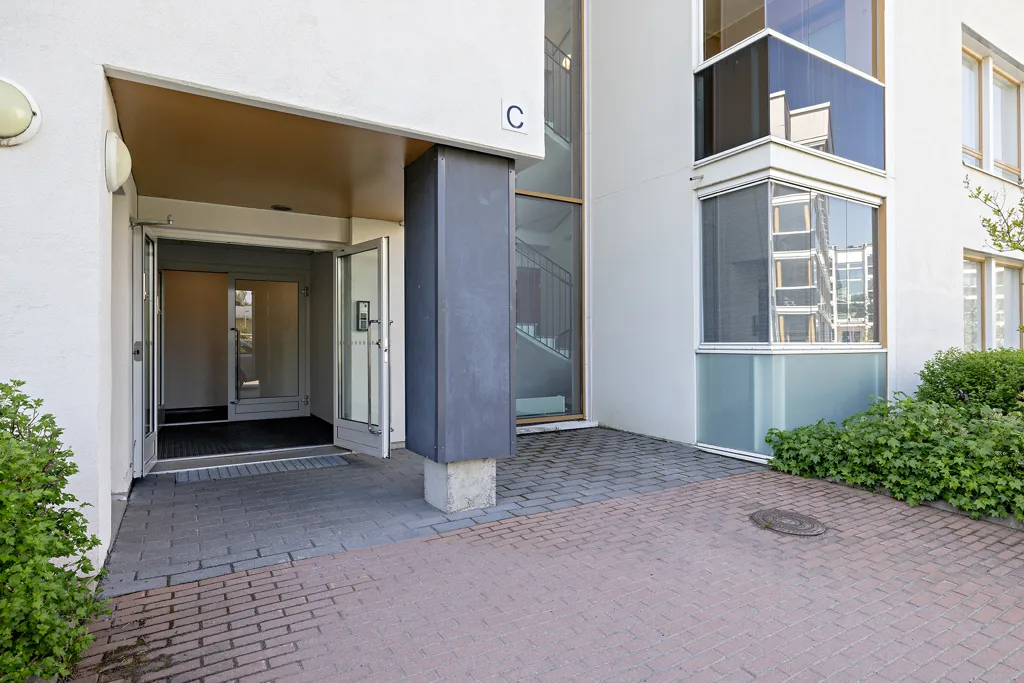 Esik - Modern Flat with Balcony in Linnanmaa, Oulu