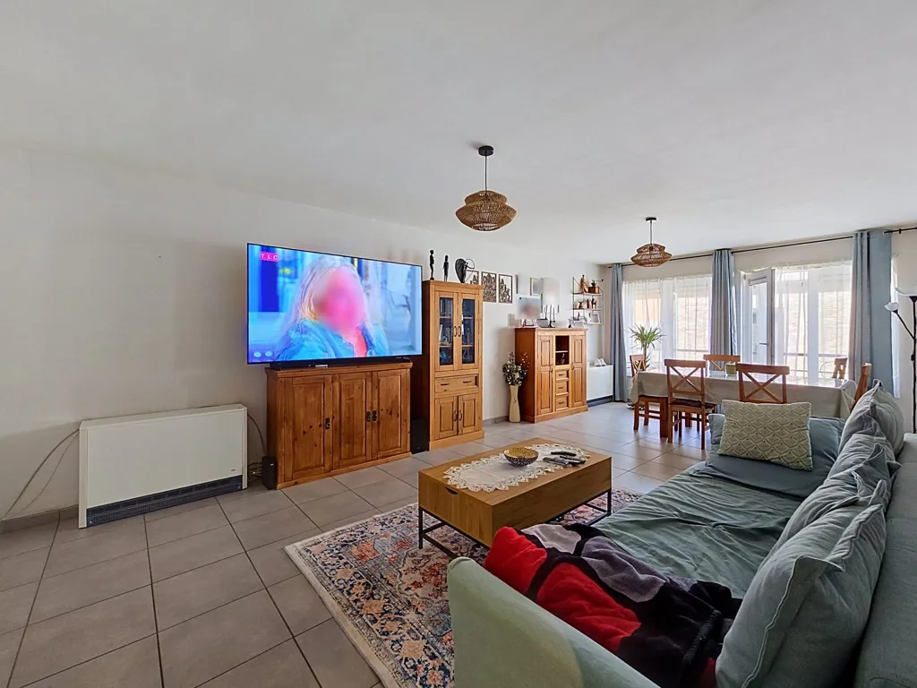 Soggiorno - 2-Bed Apartment with Terrace in Silly