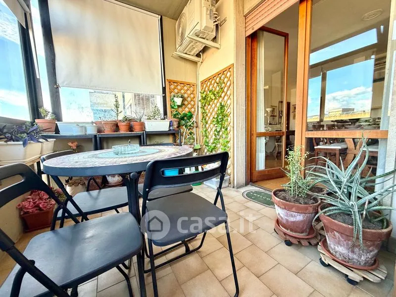 Terrasse - Five-Bedroom Apartment with Terrace in Florence