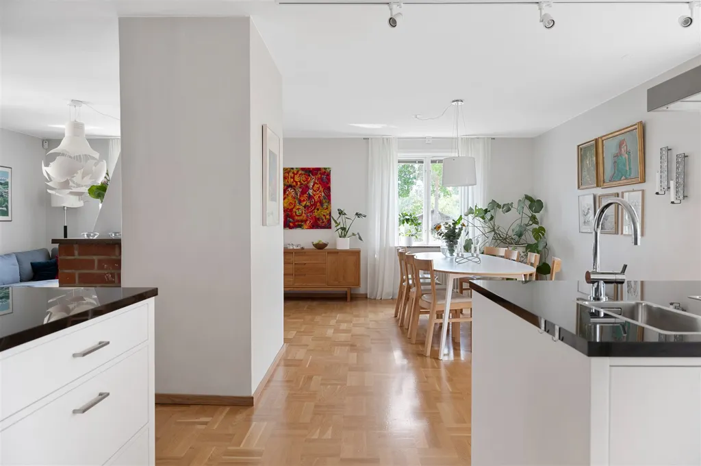 Cuisine - Villa in Enskede, Ready for Sale