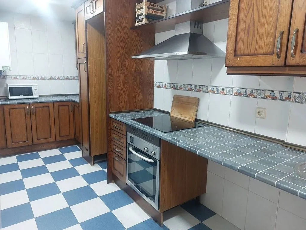 Cuisine - Adosé Chalet with Terrace in Navalcarnero