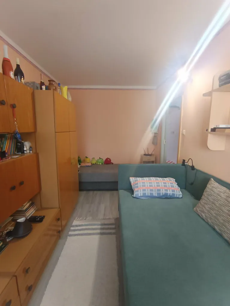 Magamistoad - Three-Bedroom Panel Flat in Oroszlány