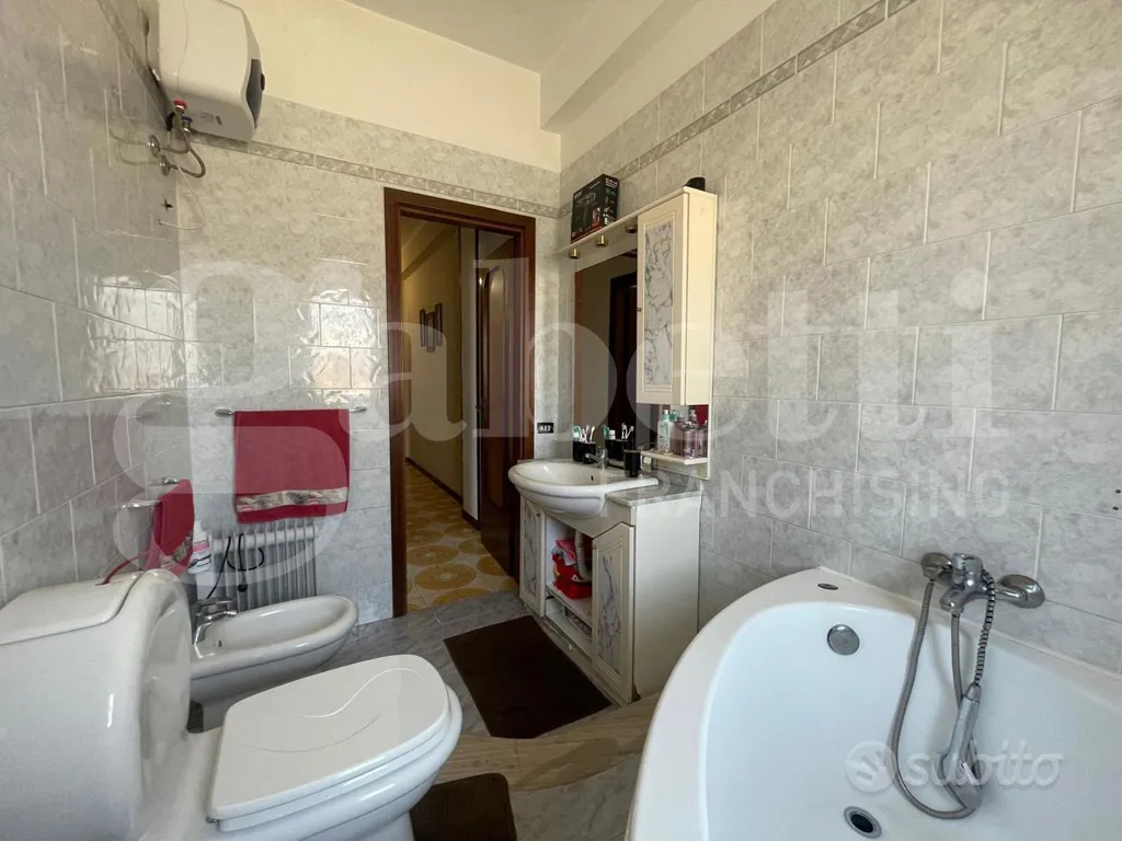 Vannitoad - Bright Two-Room Apartment in Siracusa