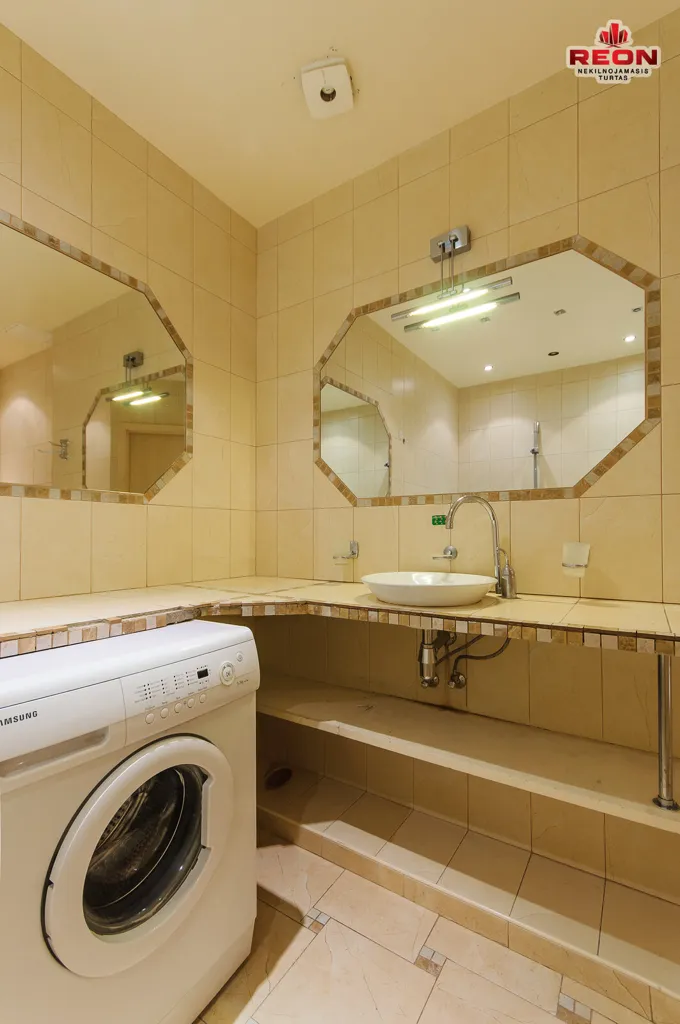 Buanderie - Spacious Two-Bedroom Flat with Balcony in Vilnius