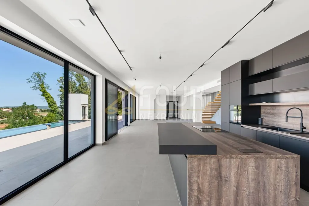 Cuisine - Luxury Villa with Infinity Pool in Vižinada