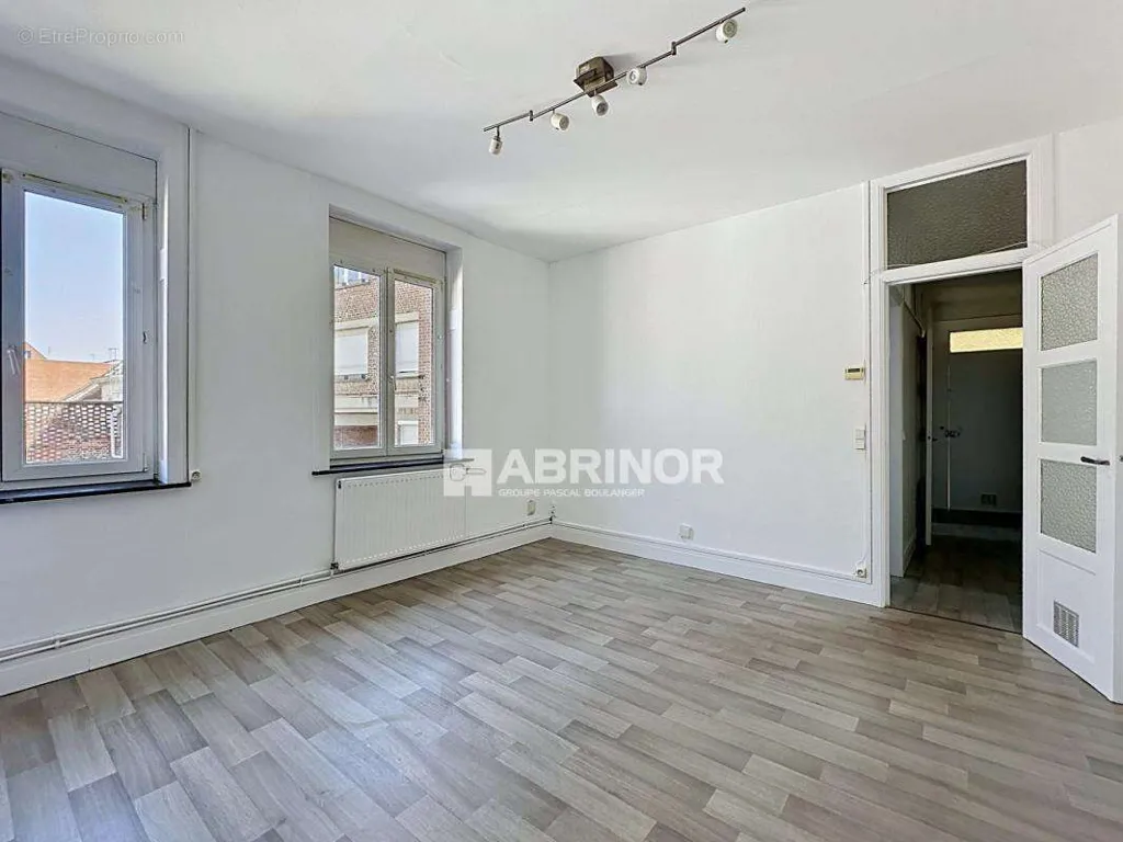 Pièces - Appartement 3 Pièces Centre Ville à Tourcoing