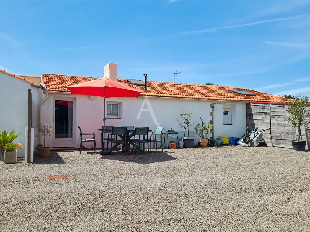 Esterno - Three-Bedroom House with Garden in Soullans