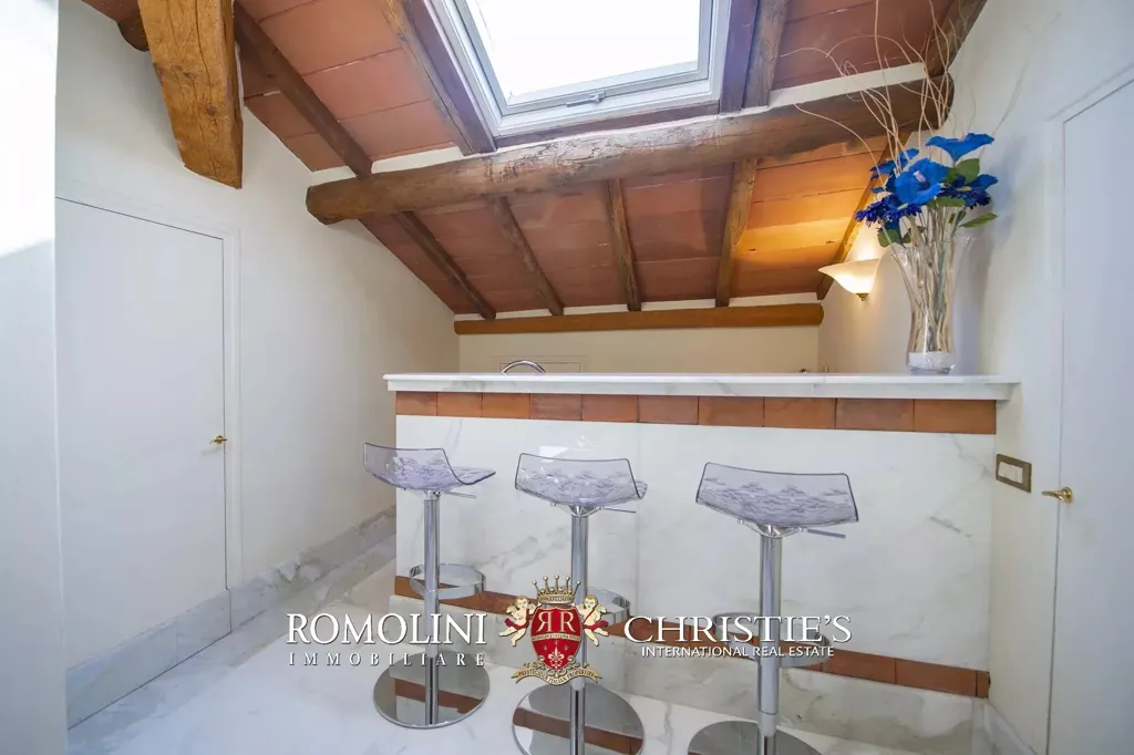 Cuisine - Restored Period Villa with Park in Lucca