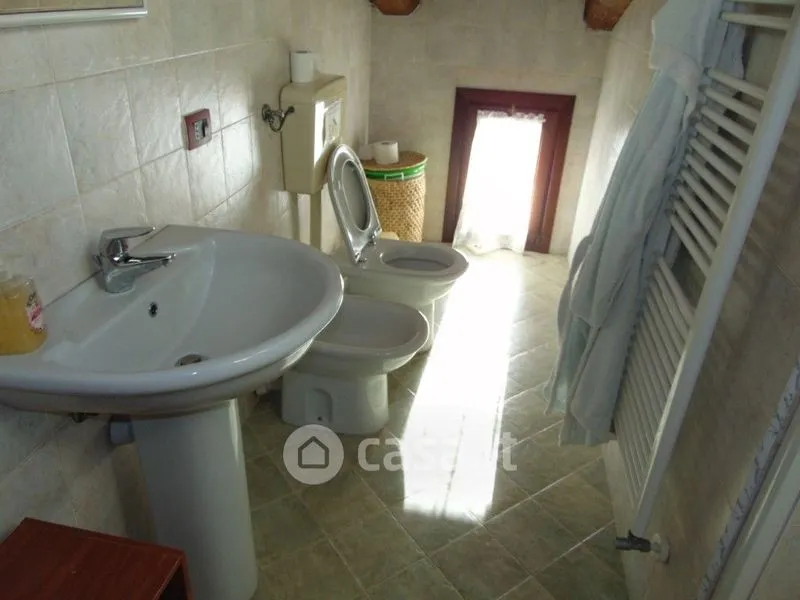 Vannitoad - Rented Duplex with Terrace in Mombaruzzo