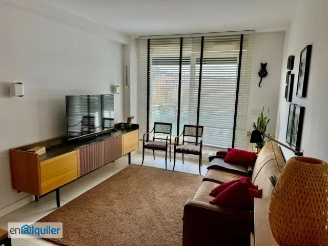 Living Room - Furnished Apartment with River View in Donostia