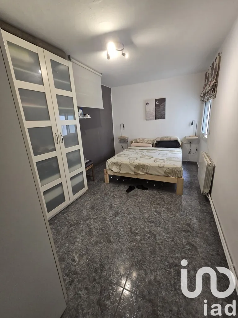 Chambres - Apartment with Balcony in Ripollet
