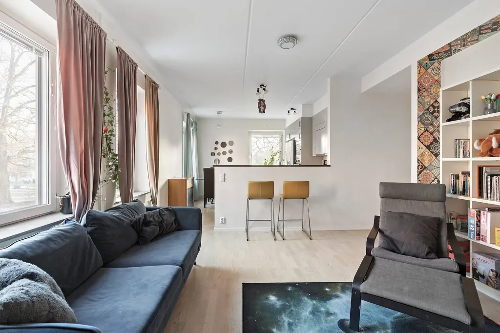 Séjour - Modern Flat with Private Terrace in Central Järfälla