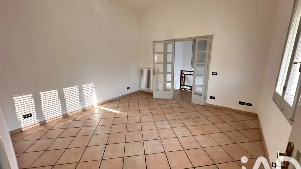 Pièces - Rustic Villa with Garden in Finale Emilia