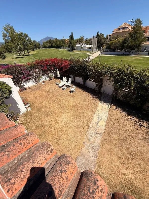 Jardin - Chalet with Terrace in Guadalmina Baja