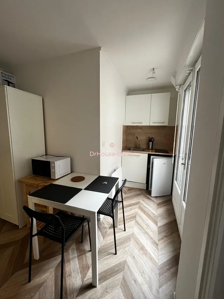 Dining Room - 1-Bedroom Apartment with Terrace in Lille