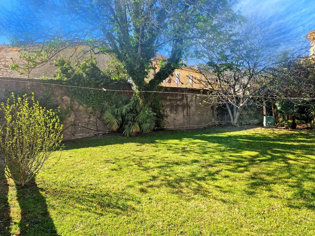 Jardin - Maison de Caractère avec Piscine à Combas