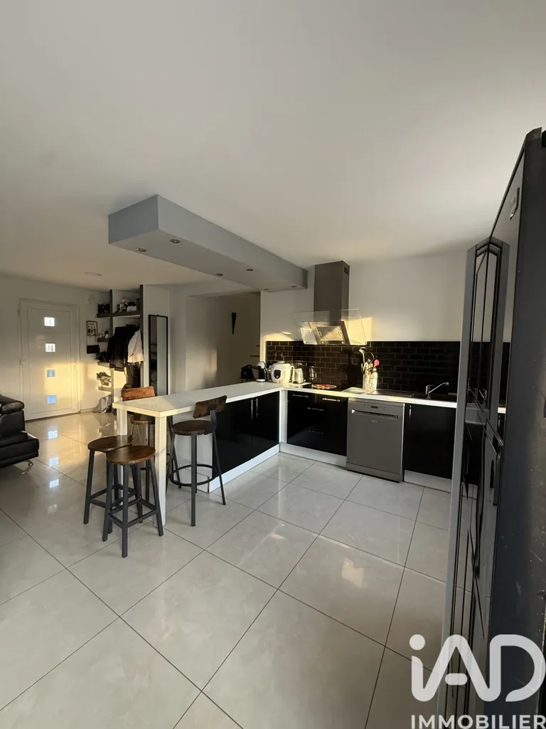 Kitchen - House with Terrace in Vigy