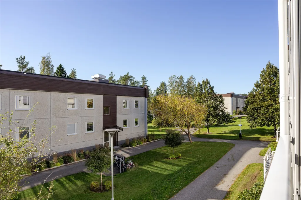 Garden - Renovated Flat with Balcony in Sundsvall
