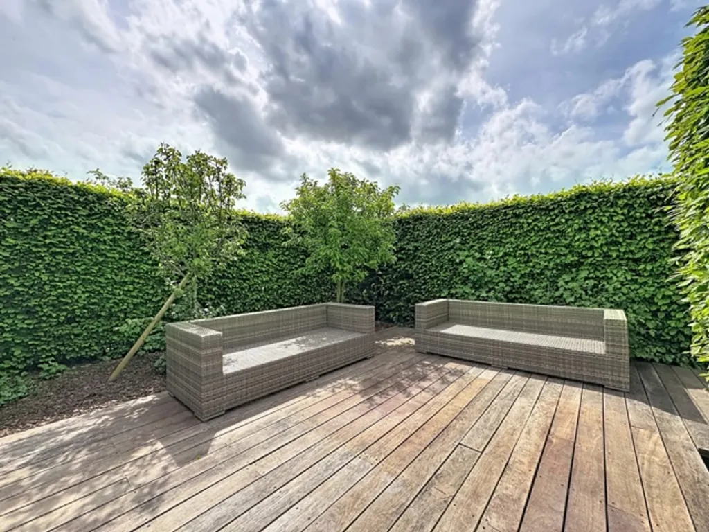 Garden - Duplex with Garden in Monstreux