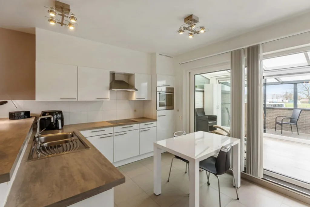 Cucina - Duplex Apartment with Veranda in Riemst