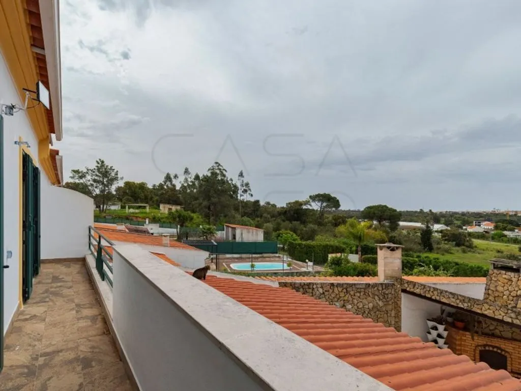 Terrazza - 4-Bedroom Villa with Pool in Setúbal