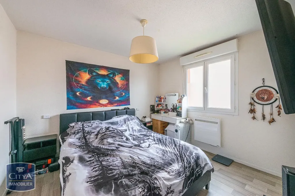 Magamistoad - Modern Apartment with Balcony in Louvroil