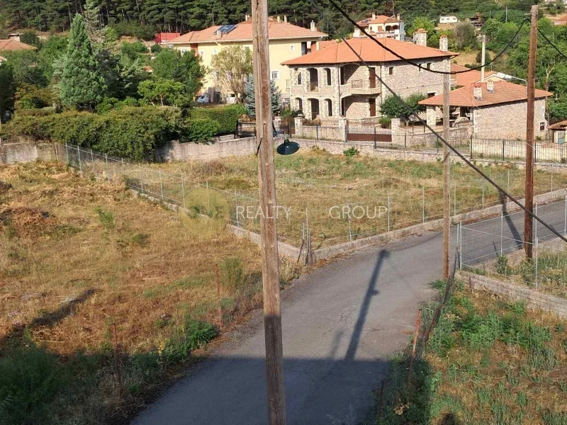 Jardin - Buildable Plot with Unobstructed Views in Levídi Centre
