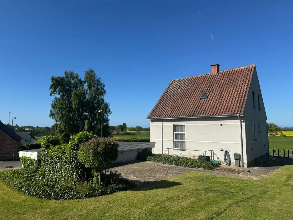 Välivaade - Villa with Countryside View in Hundtofte