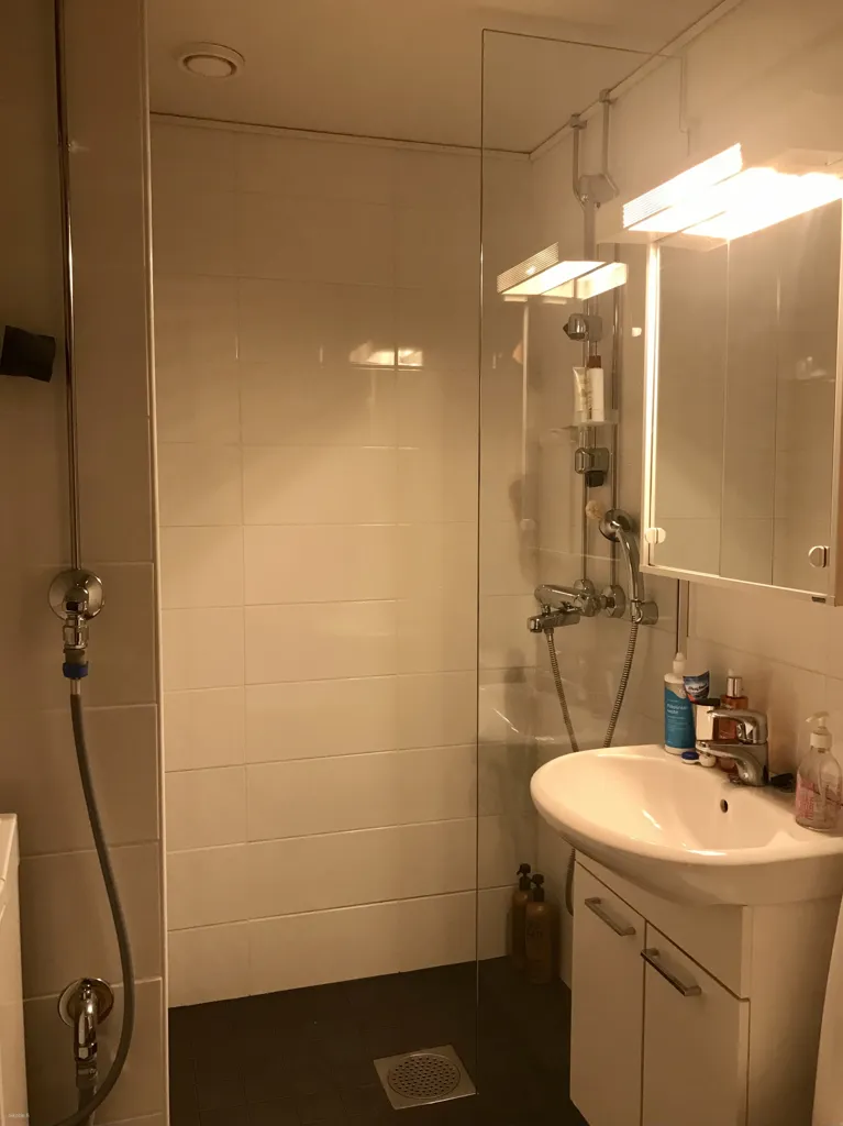 Salles de bain - Bright Apartment with City Views in Turku