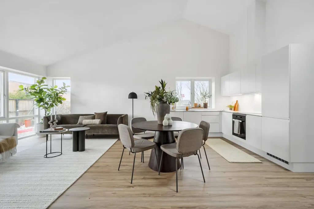 Living Room - Apartment with Balcony in Søagerhusene
