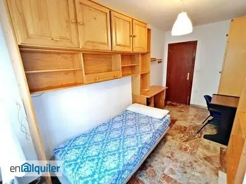 Chambres - Student Flat with A/C in Arabial, Ronda
