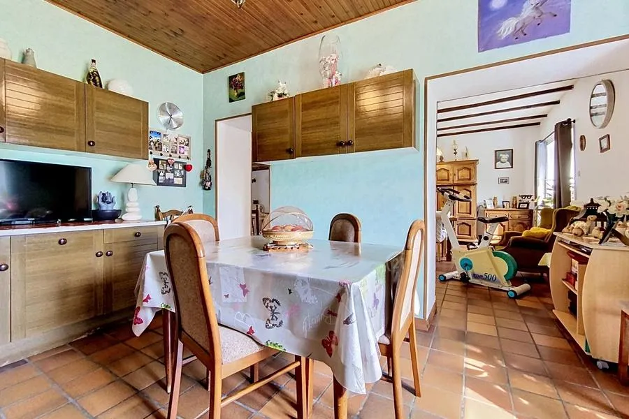 Maison 4 chambres à METTET