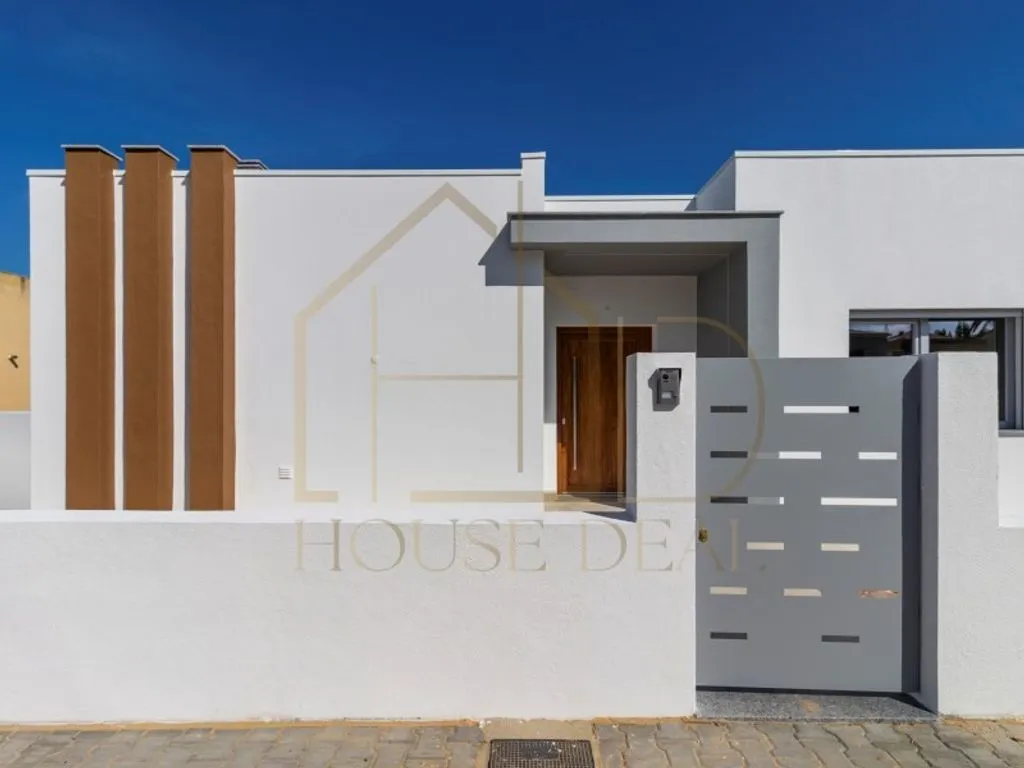 Välivaade - Luxury House with Solar Panels in Seixal