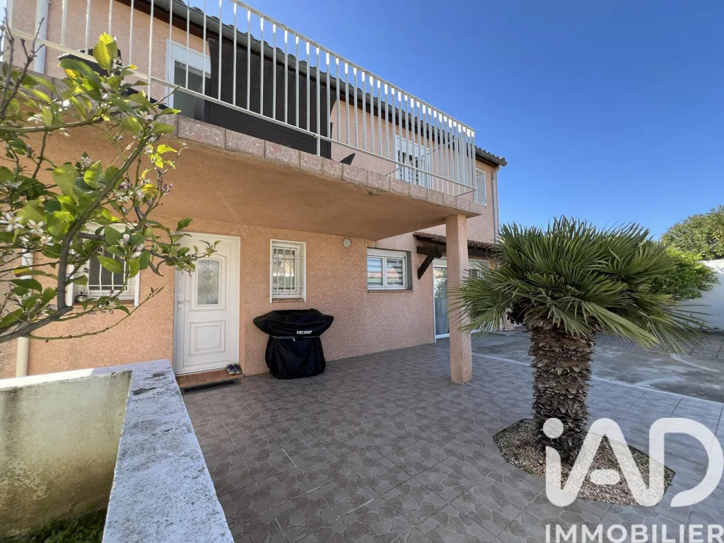Garden - Villa with Pool and Garden in Quarante