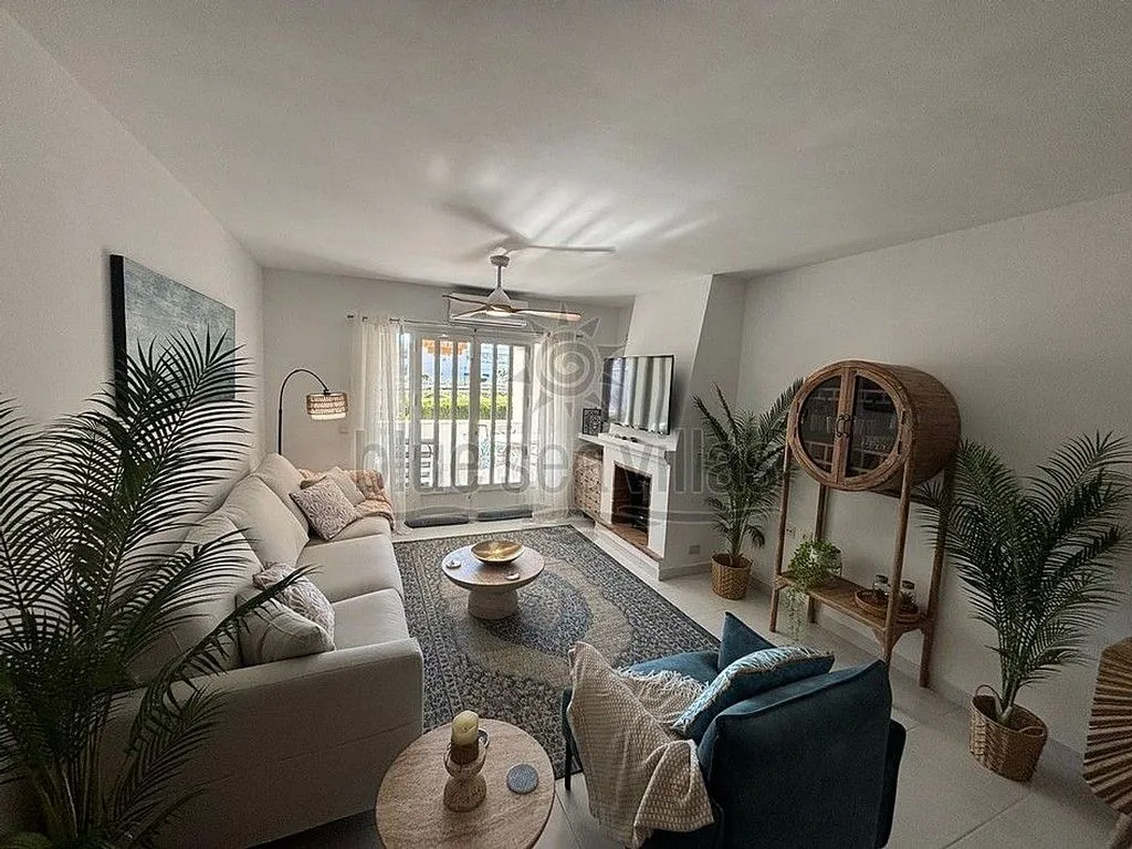 Séjour - Seasonal Apartment with Pool in Mojácar Playa
