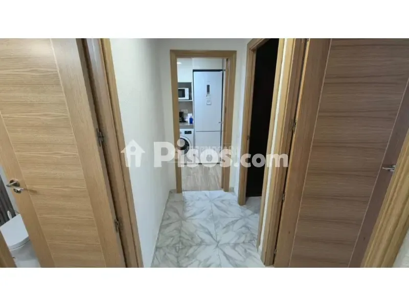 Entrée - Reformed Flat with Garage in Los Rosales