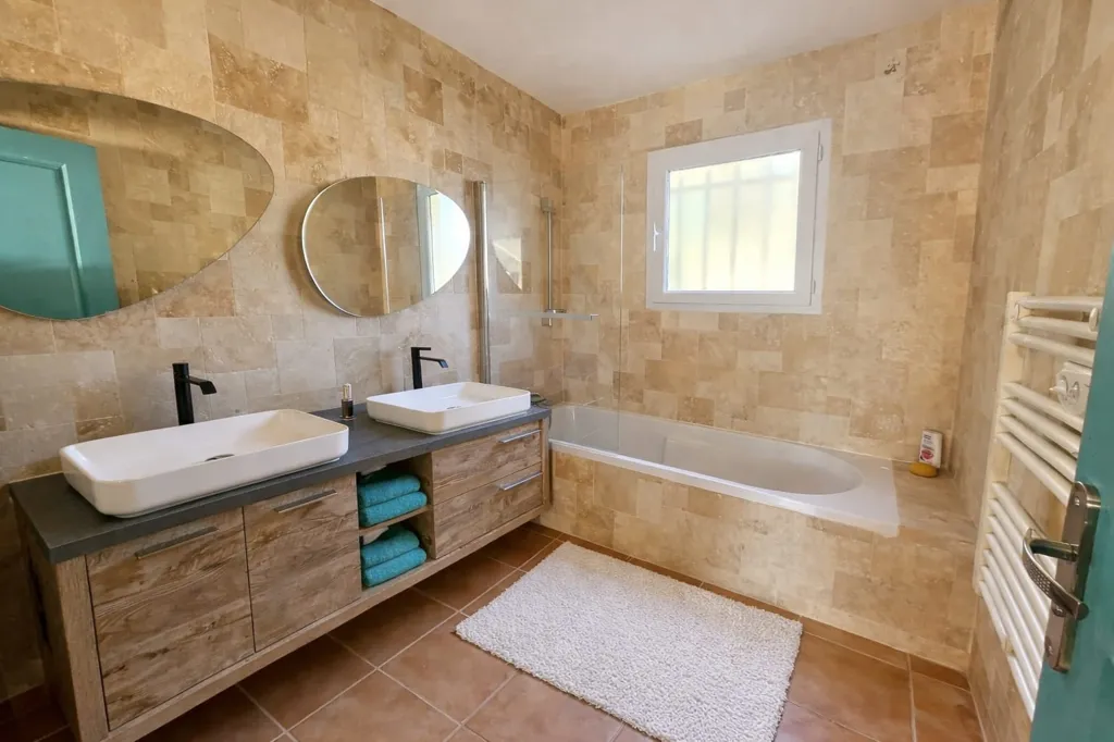 Vannitoad - Garden House with Pool at Golf de Barbaroux, Brignoles