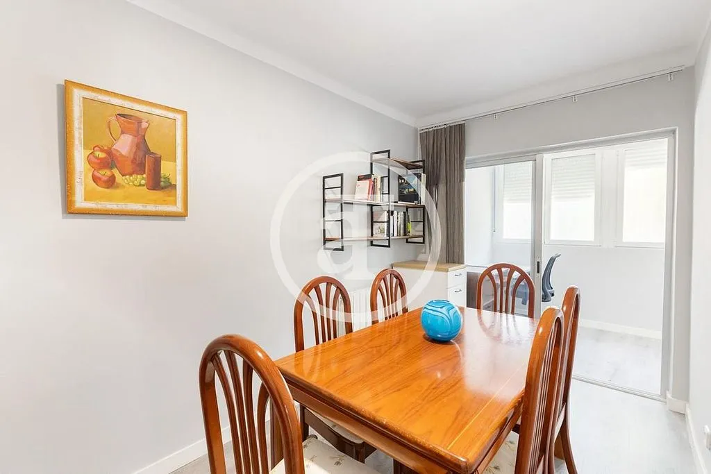 Söögituba - Furnished Flat with Balcony in Aluche, Madrid