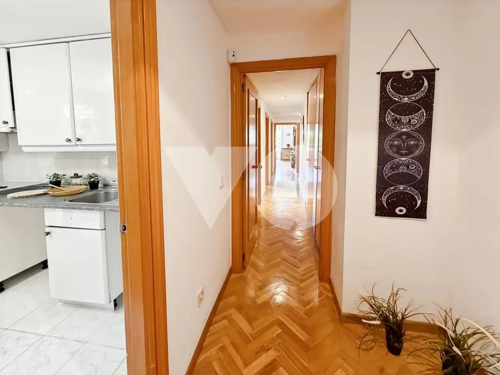 Entrée - Luxury Apartment with Pool in Las Rosas, Madrid