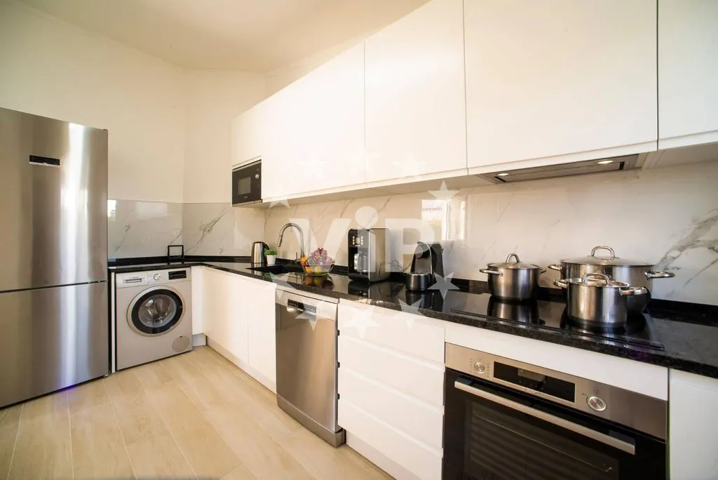 Köök - 4-Bedroom Villa with Pool in Albufeira