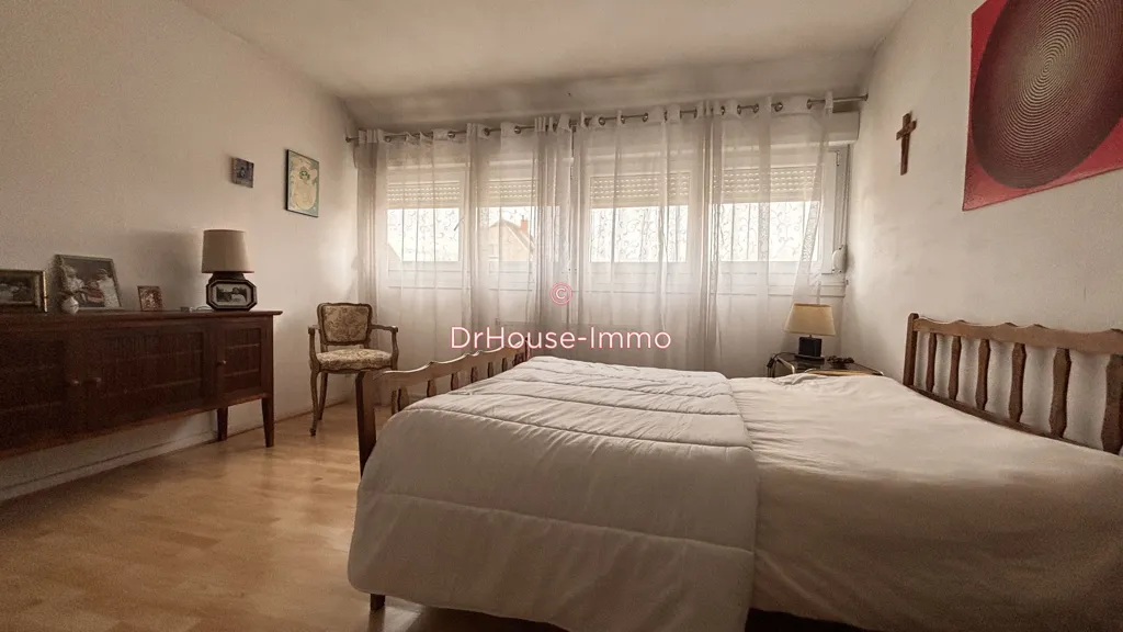 Magamistoad - Individual House with Commercial Space in Feignies