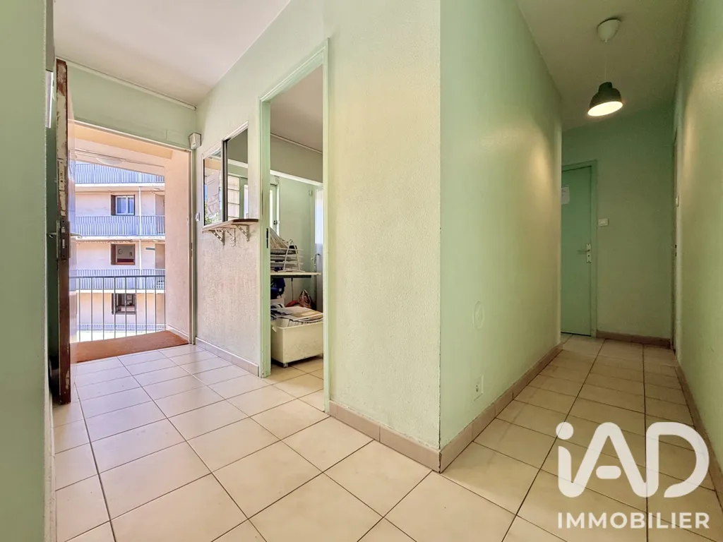 Ingresso - Professional Space in Centre Ville, La Seyne-sur-Mer