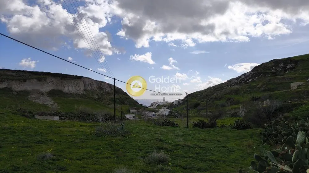Aed - Commercial Plot with Sea View in Santorini