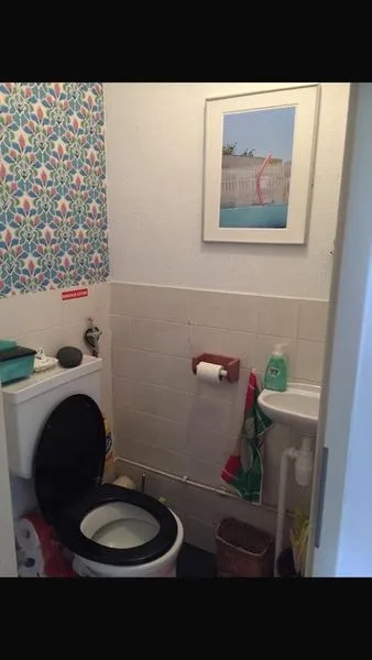 Salles de bain - 3-Bedroom Apartment with Balcony in Amsterdam