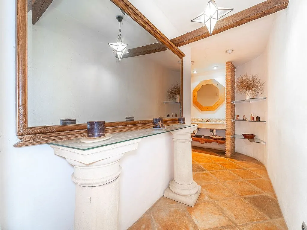 Bathrooms - Apartment with Pool and Terrace in Cabo Pino
