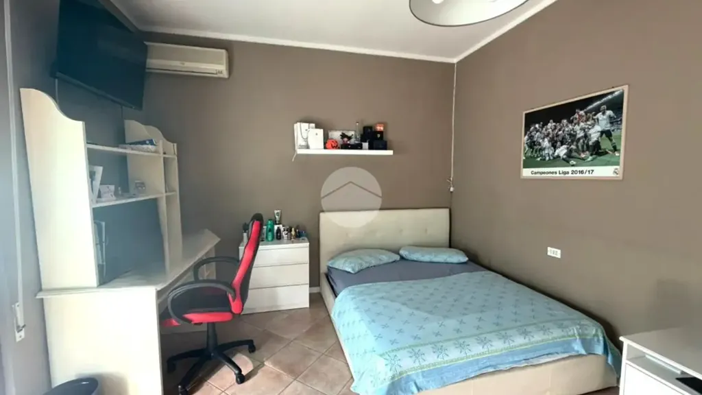 Magamistoad - Villa with Pool in Puegnago Sul Garda